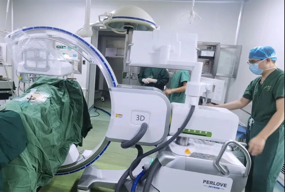 C臂機(jī)和無菌保護(hù)套